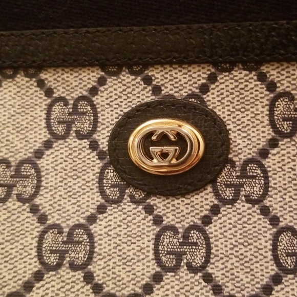 Authentic Gucci Oversized Document/Clutch - Picture 3 of 16
